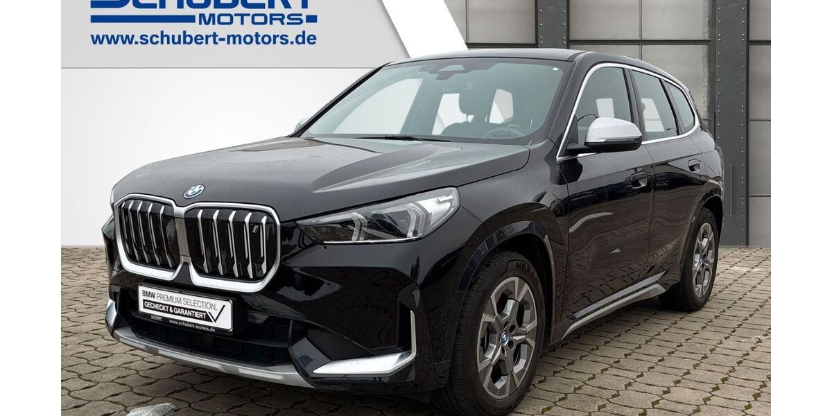 BMW iX1 17.380 km 38.790 &euro; Oschersleben 39387