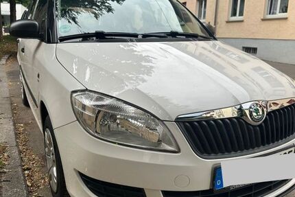 Skoda Fabia 133.290 km 5.400 &euro; Esslingen 73728