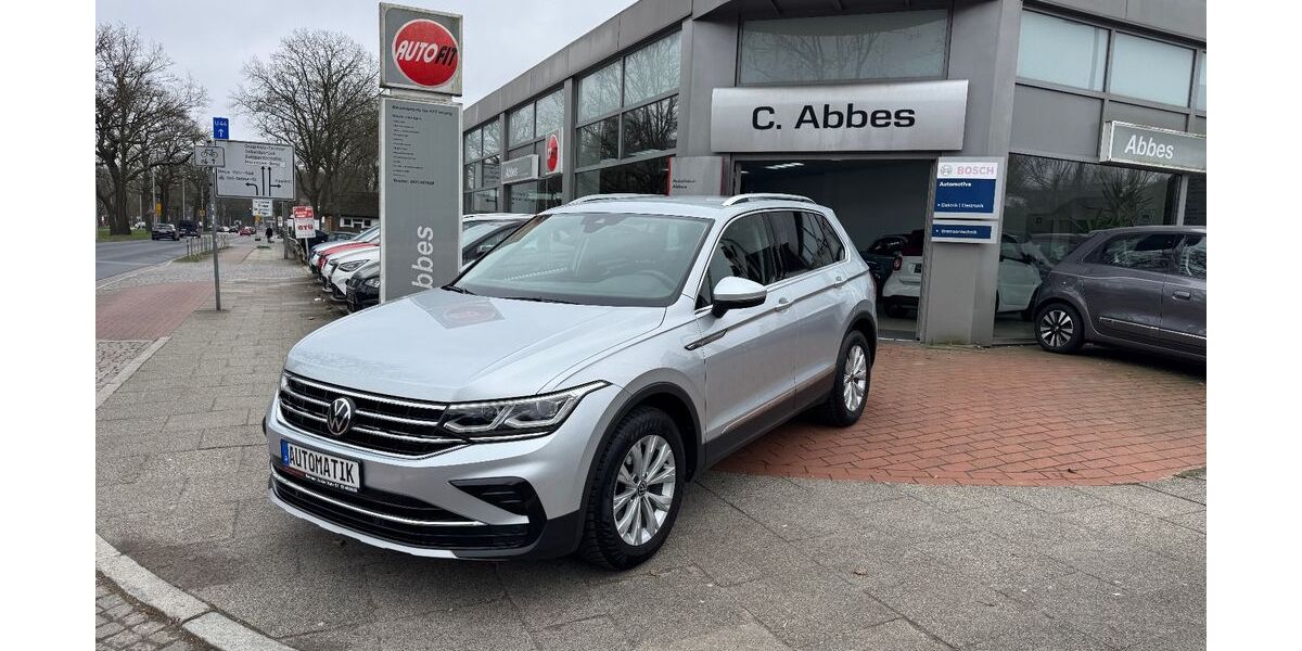 VW Tiguan 95.700 km 25.700 &euro; Bremen 28329