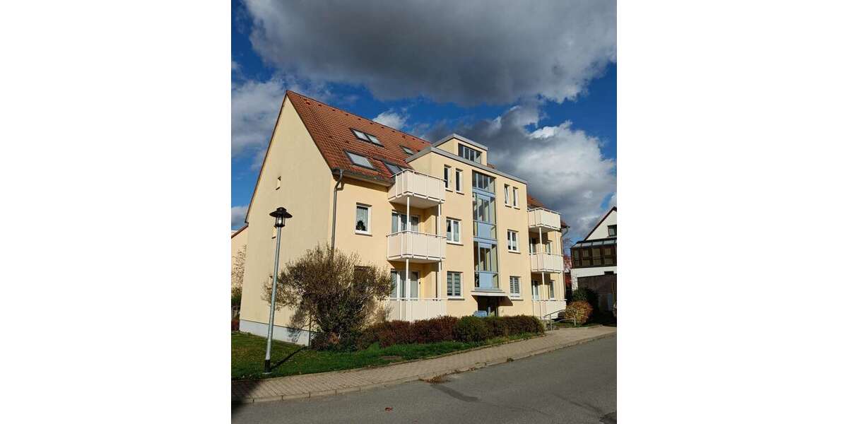 Etagenwohnung Werdau Leubnitz - 3 Zimmer, 92 m&sup2;, 540&euro; | Angebot:25561451