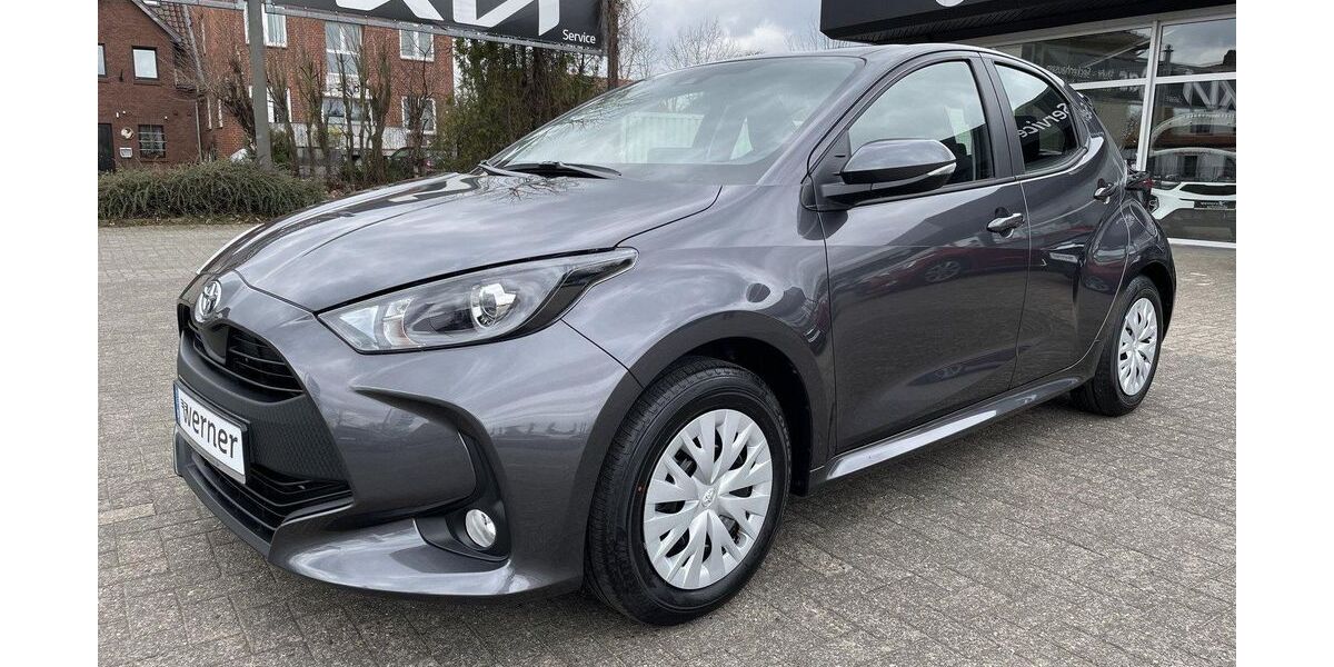 Toyota Yaris 13.772 km 18.550 &euro; Bremen 28357