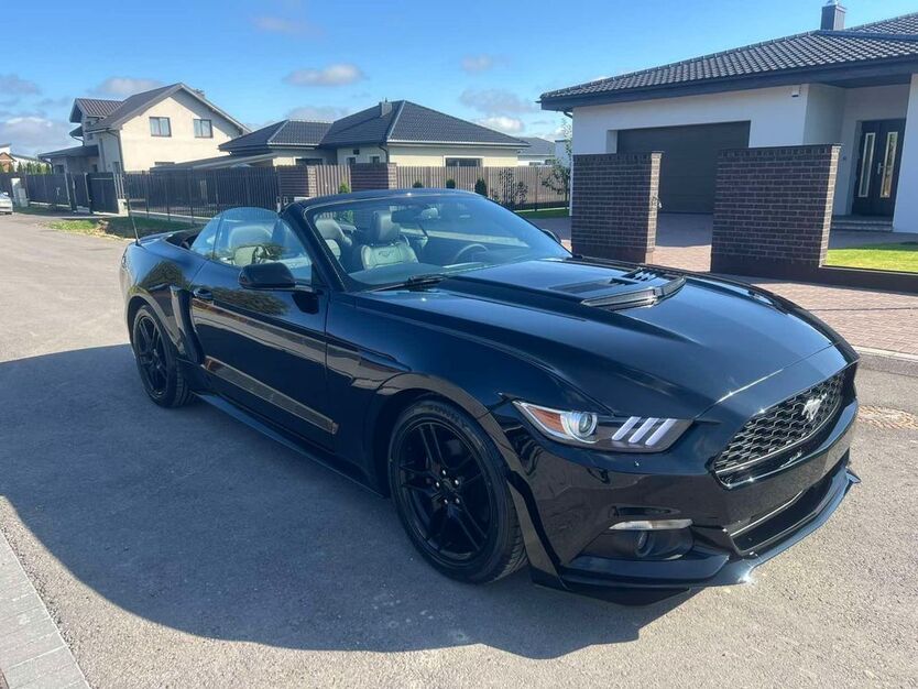 Ford Mustang 75.500 km 25.690 € Wagenhoff 38559