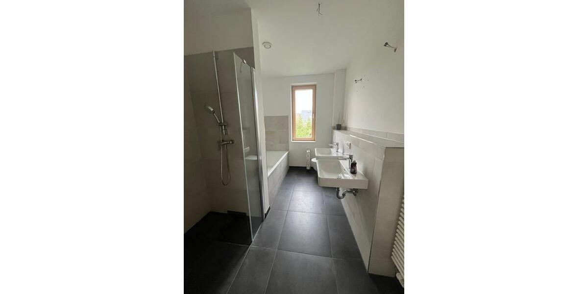 Bungalow Chemnitz Klaffenbach - 5 Zimmer, 150 m&sup2;, 2.050&euro; | Angebot:26461270
