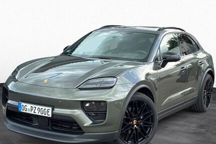 Porsche Macan 9.999 km 102.880 € Offenburg 77652