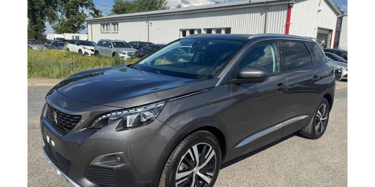 Peugeot 5008 112.500 km 16.000 &euro; Blankenfelde-Mahlow 15827