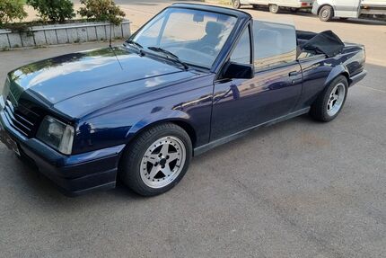 Opel Ascona 999.999 km 9.500 &euro; Villingen-Schwenningen 78056