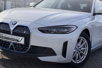 BMW i4 17.200 km 37.705 &euro; Riesa 01587
