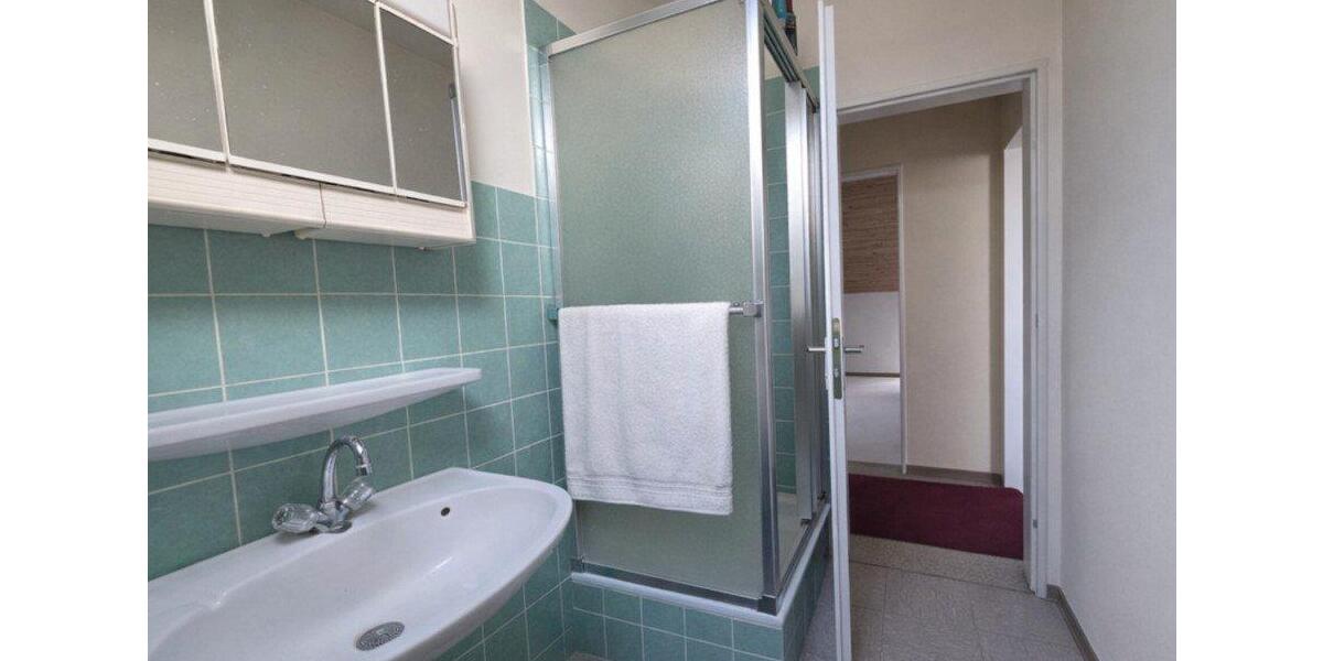 Reihenhaus Wiesbaden Schierstein - 6 Zimmer, 138 m&sup2;, 569.000&euro; | Angebot:26046310