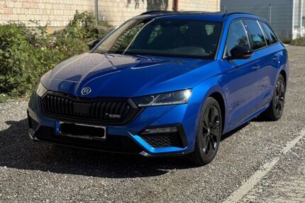 Skoda Octavia 98.000 km 21.800 € Mannheim 68219