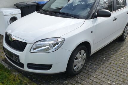 Skoda Fabia 77.136 km 2.900 &euro; Merzig 66663