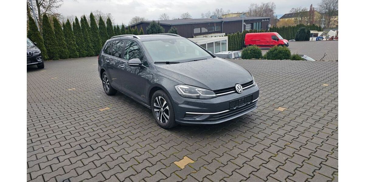 VW Golf 216.000 km 11.299 &euro; Üchtelhausen 97532
