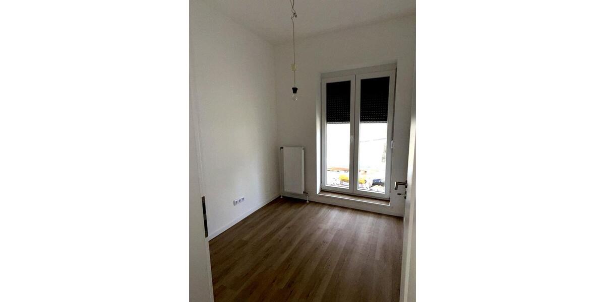 Mehrfamilienhaus, Wohnhaus Dillingen an der Donau - 5 Zimmer, 157 m&sup2;, 2.000&euro; | Angebot:26072122