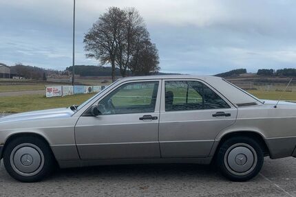 Mercedes-Benz 190 202.159 km 4.678 &euro; Münsingen 72525