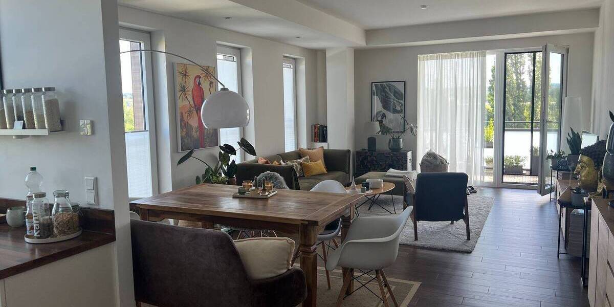 Etagenwohnung Dresden Leuben - 4 Zimmer, 108 m&sup2;, 375.000&euro; | Angebot:26713092