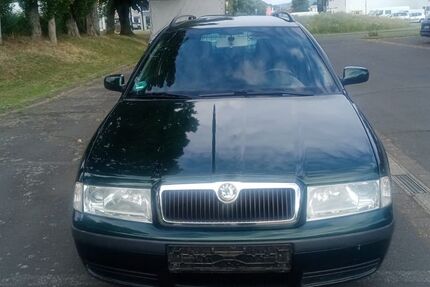 Skoda Octavia 284.528 km 1.199 &euro; Gelnhausen 63571