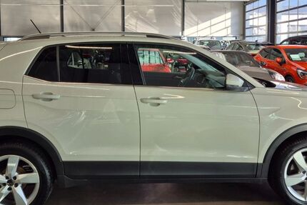 VW T-Cross 33.000 km 22.490 &euro; Geesthacht bei Hamburg 21502