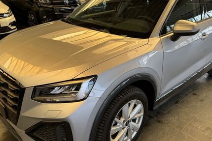 Audi Q2 6.500 km 29.999 &euro; Versmold 33775