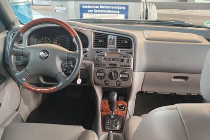 Nissan Primera 78.000 km 2.980 € Berlin 13589