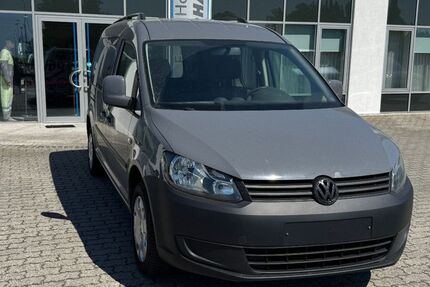VW Caddy Maxi 180.000 km 8.700 &euro; Wolfsburg 38444