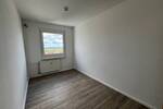Etagenwohnung Zwickau Neuplanitz - 4 Zimmer, 75 m&sup2;, 450&euro; | Angebot:26643750