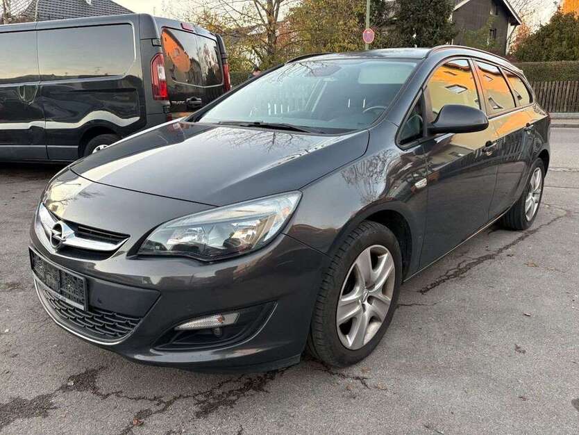 Opel Astra 176.500 km 5.100 € München 81245