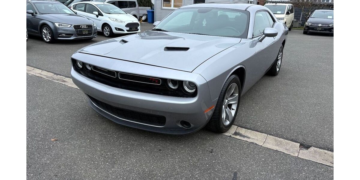 Dodge Challenger 112.425 km 21.999 &euro; Fürth 90763