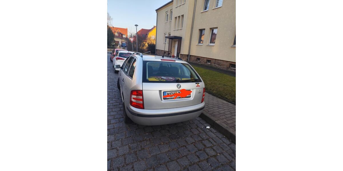 Skoda Fabia 150.000 km 2.129 &euro; Roßleben 06571