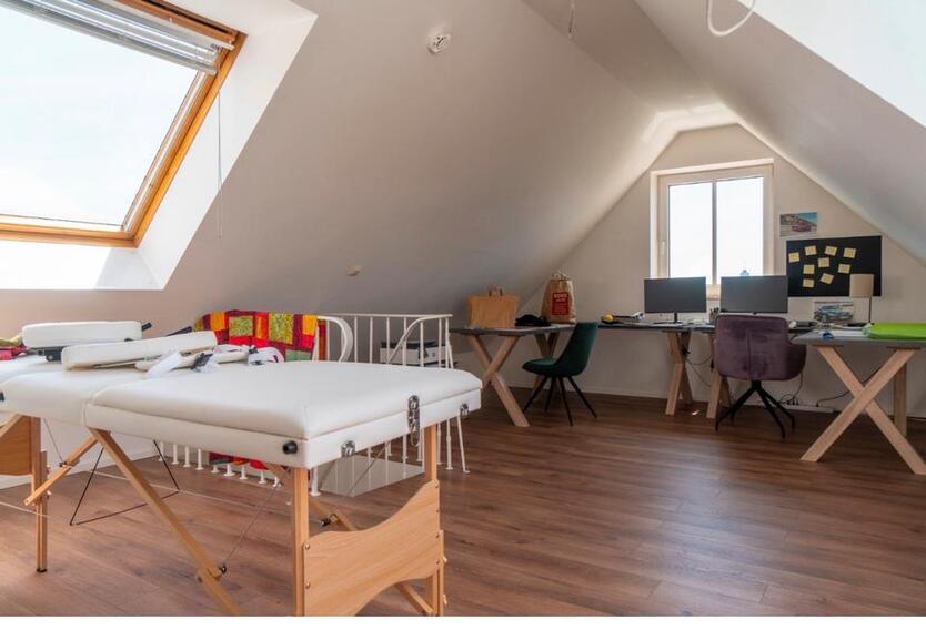 Lichtdurchflutete Maisonettenwohnung zimmer