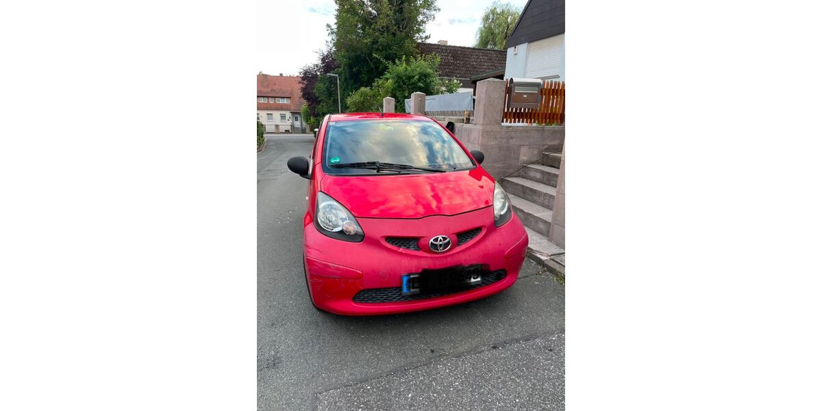 Toyota Aygo (X) 116.000 km 2.300 &euro; Zirndorf 90513