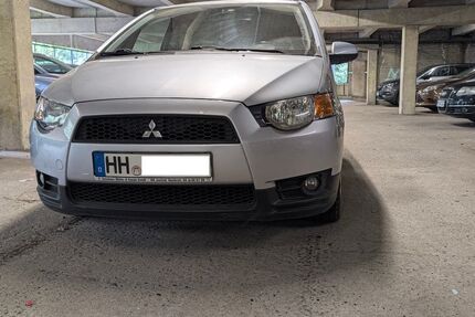 Mitsubishi Colt 69.035 km 6.500 &euro; Hamburg 22119