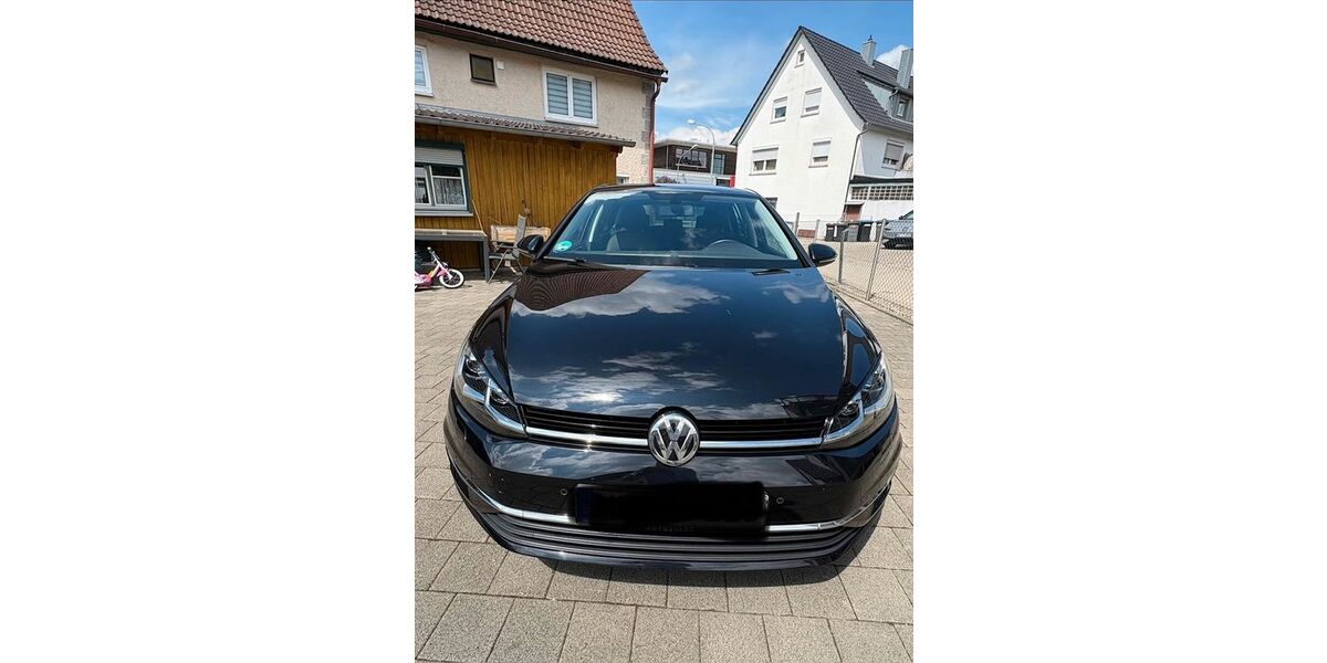VW Golf 129.500 km 13.200 &euro; Elchingen 89275
