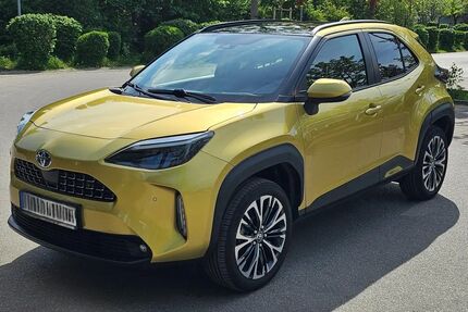 Toyota Yaris Cross 23.800 km 24.990 &euro; Cham 93413
