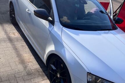 Skoda Octavia 190.000 km 13.999 &euro; Krempe 25361