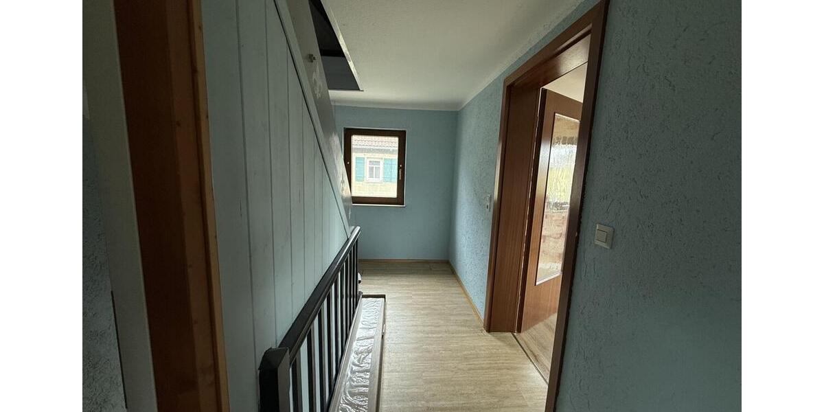 Einfamilienhaus Rosengarten - 6 Zimmer, 130 m&sup2;, 750&euro; | Angebot:24558836