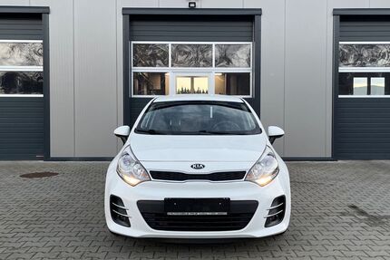 Kia Rio 99.999 km 9.999 &euro; Cottbus 03044