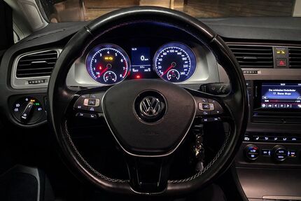 VW Golf 96.000 km 10.900 &euro; Rottenburg 72108