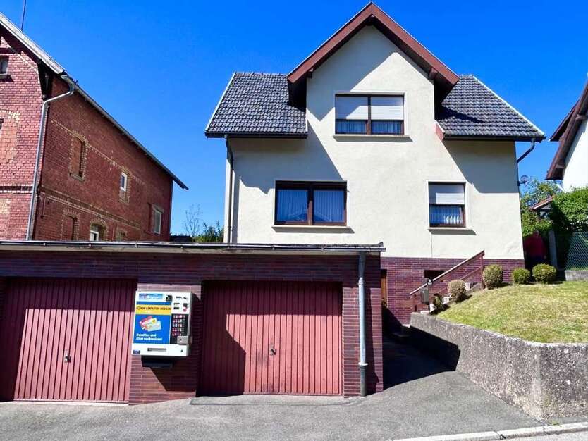 Haus zum Kaufen in Rödental 179.000 € 110 m²