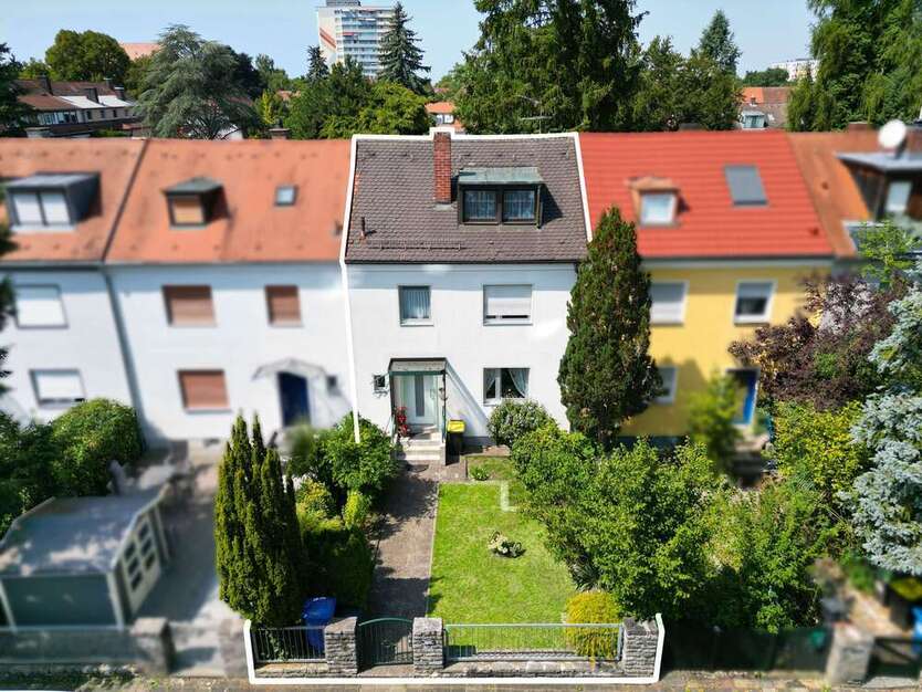 Haus zum Kaufen in Nürnberg 519.000 € 101.5 m²