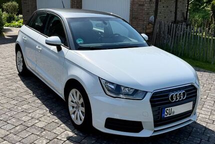 Audi A1 117.000 km 9.900 &euro; Hennef 53773