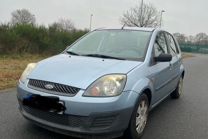 Ford Fiesta 168.000 km 1.690 &euro; Varel 26316