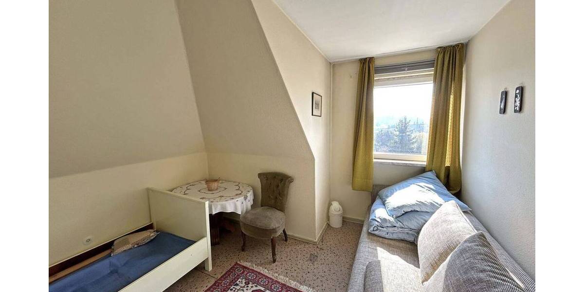 Mehrfamilienhaus, Wohnhaus Kulmbach Ziegelhütten - 8 Zimmer, 175 m&sup2;, 179.000&euro; | Angebot:26346500