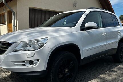 VW Tiguan 123.516 km 8.450 &euro; Erfurt 99098