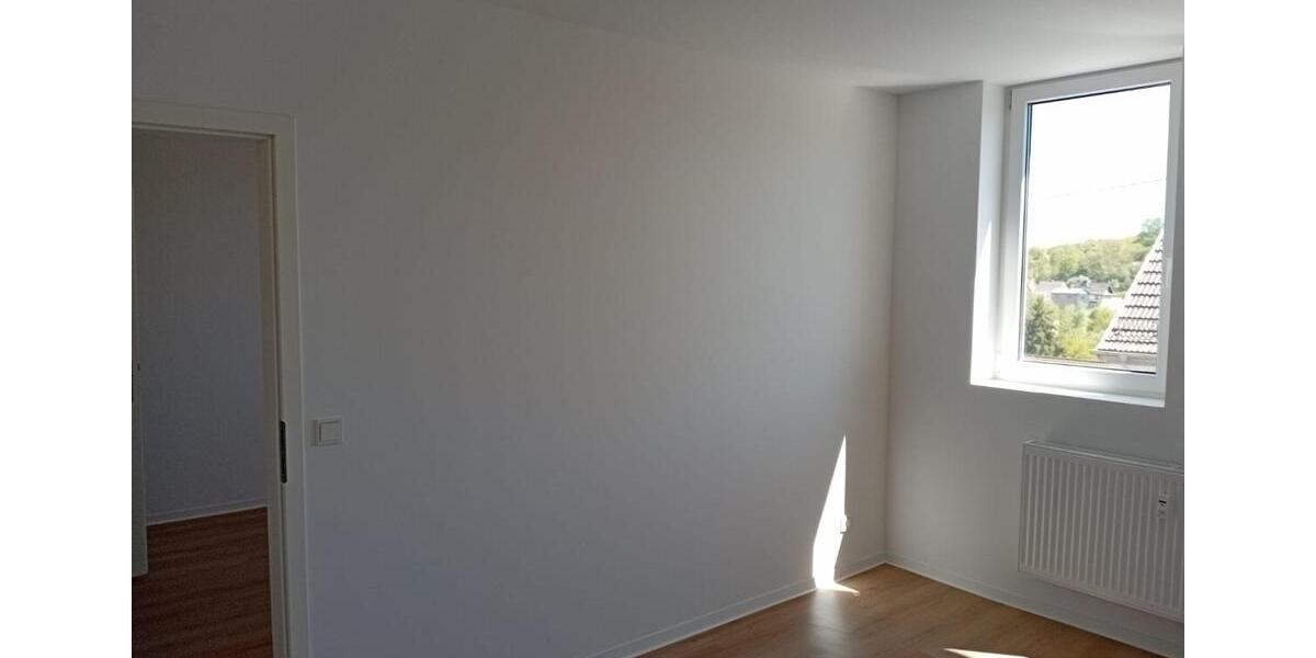 Etagenwohnung Schiffweiler - 1 Zimmer, 40 m&sup2;, 530&euro; | Angebot:26408569