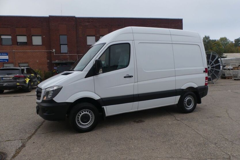 Mercedes-Benz Sprinter 213.143 km 14.950 € Essen 45309