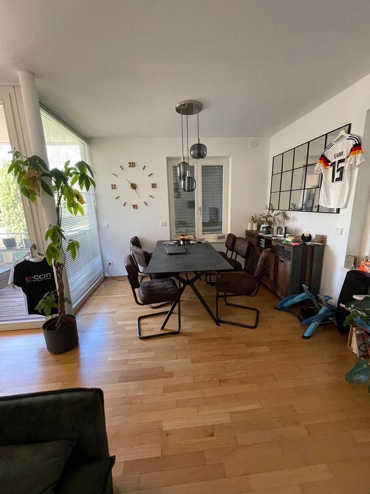 Wohnung 2 Zimmer hochwertig stadtnah Loggia