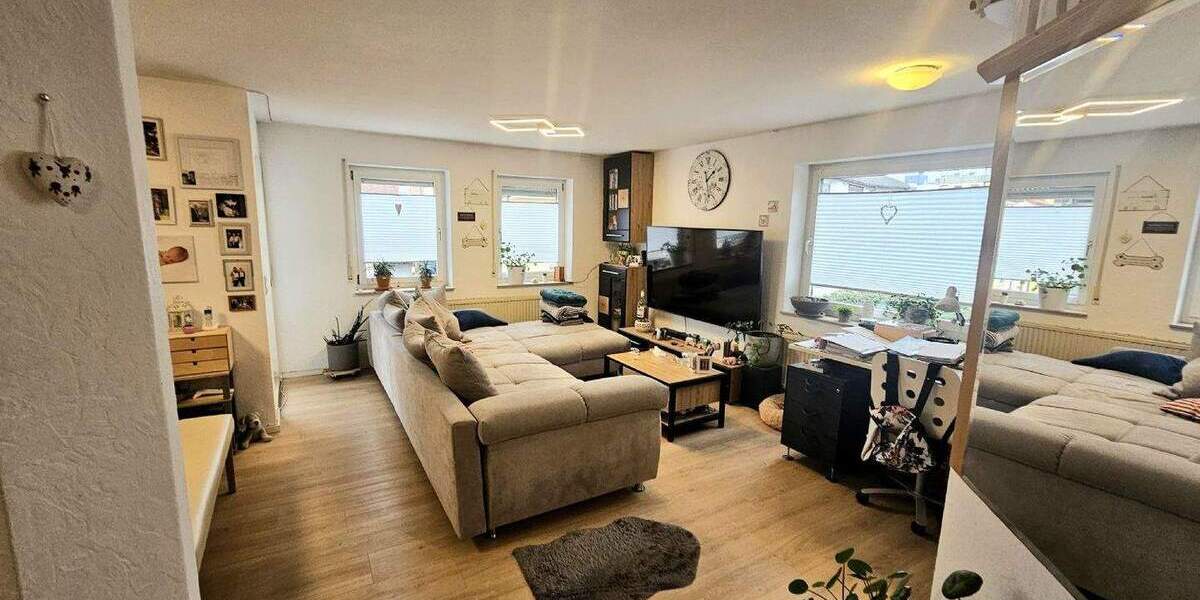 Etagenwohnung Aalen - 2 Zimmer, 65 m&sup2;, 254.000&euro; | Angebot:25665015