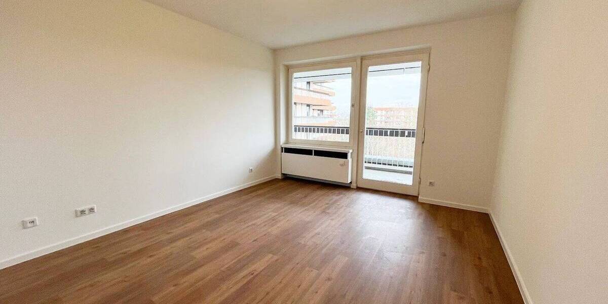 Etagenwohnung Köln Bayenthal - 4 Zimmer, 140 m&sup2;, 2.100&euro; | Angebot:26833510