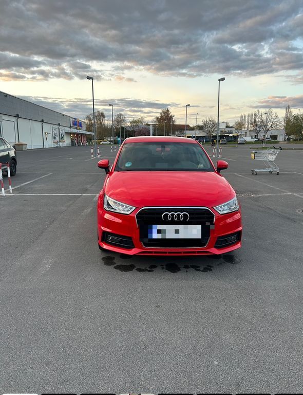 Audi A1 101.417 km 17.000 € Berlin 13189