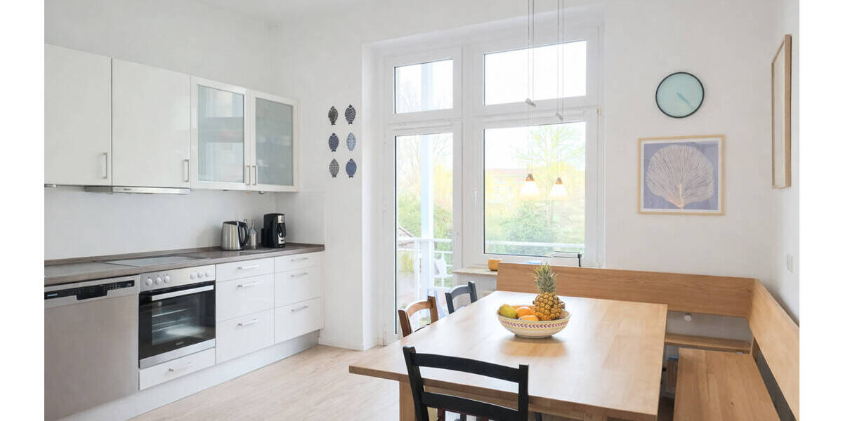 Recklinghausen-West! Helle, großzügige Altbauwohnung mit Balkon in zentraler Lage! - Etagenwohnung Recklinghausen Stadtmitte | Angebot:26056164