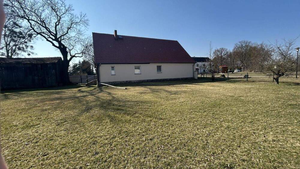 Einfamilienhaus Bliesdorf Metzdorf - 6 Zimmer, 166 m&sup2;, 120.000&euro; | Angebot:25877366